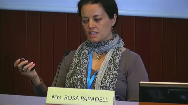 Conferencia Rosa Paradell