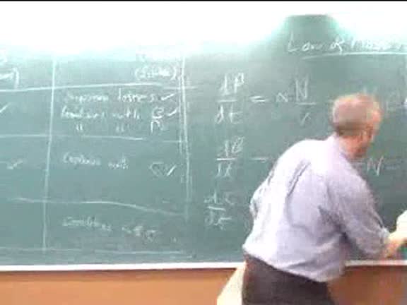 Mathematical modelling of swimming-pool chlorination. Curs Einstein (2004-2005)