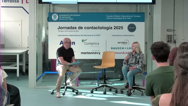 Lentes blandas vs. lentes gas permeables: ¿son los pacientes de RPG más fieles a sus lentes de contacto?