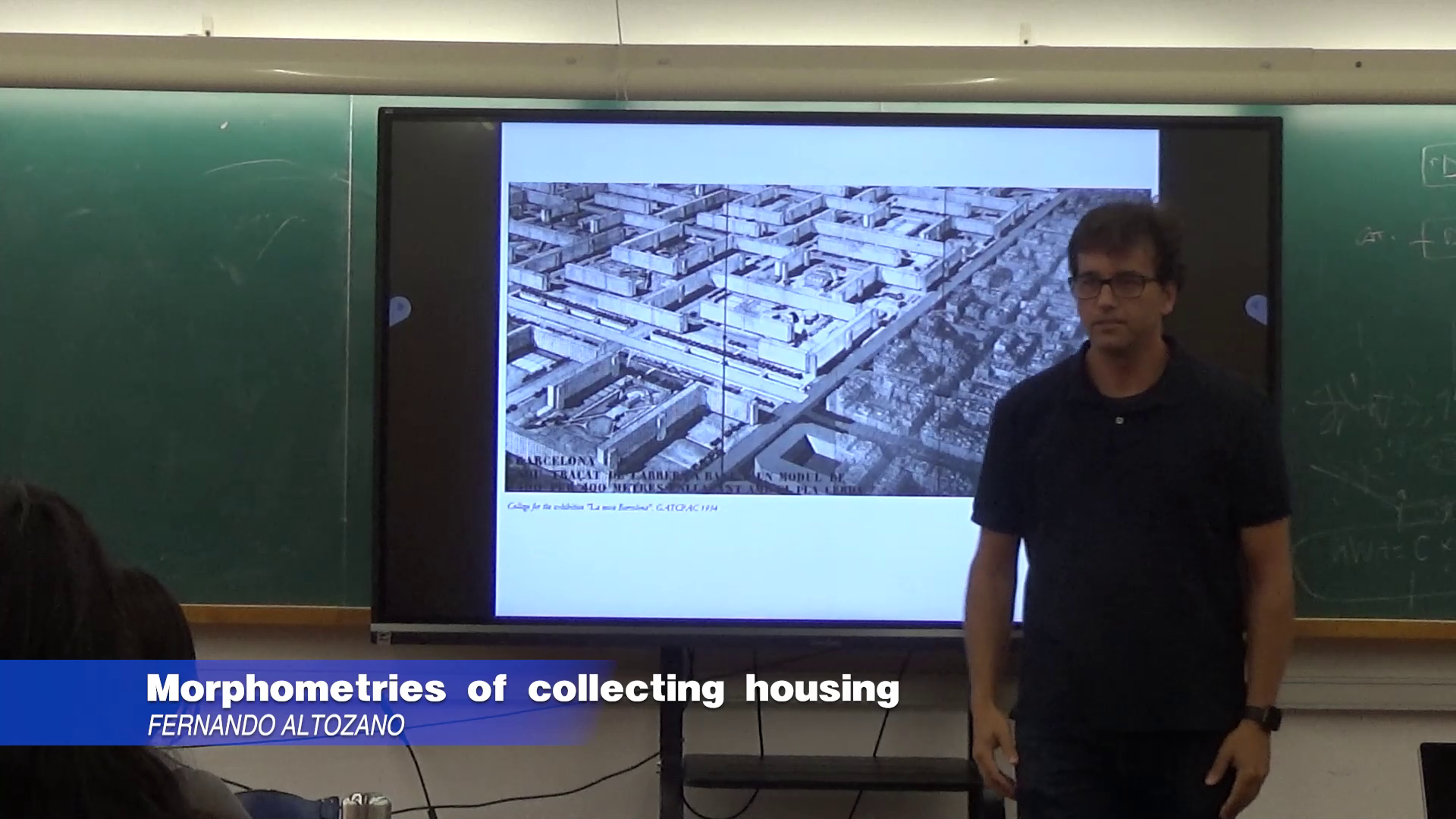 Morphometries of collecting housing